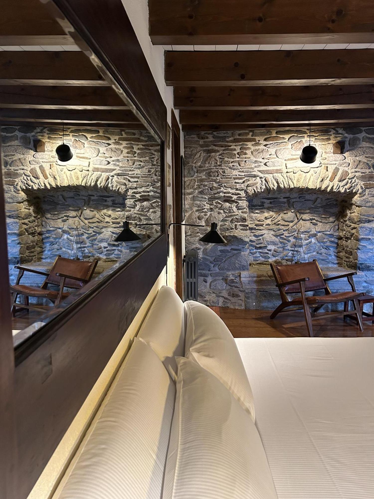 Bed and Breakfast Mas Farner - Adults Only Llivia Camera foto